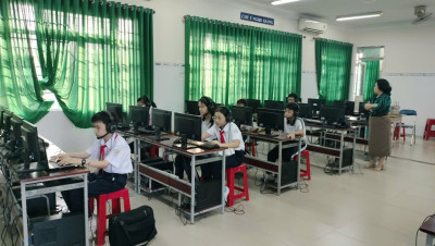 Trường THCS Nguyễn Viết Xuân tổ chức Hội nghị Phụ huynh học sinh toàn trường lần 3, năm học 2024 - 2025