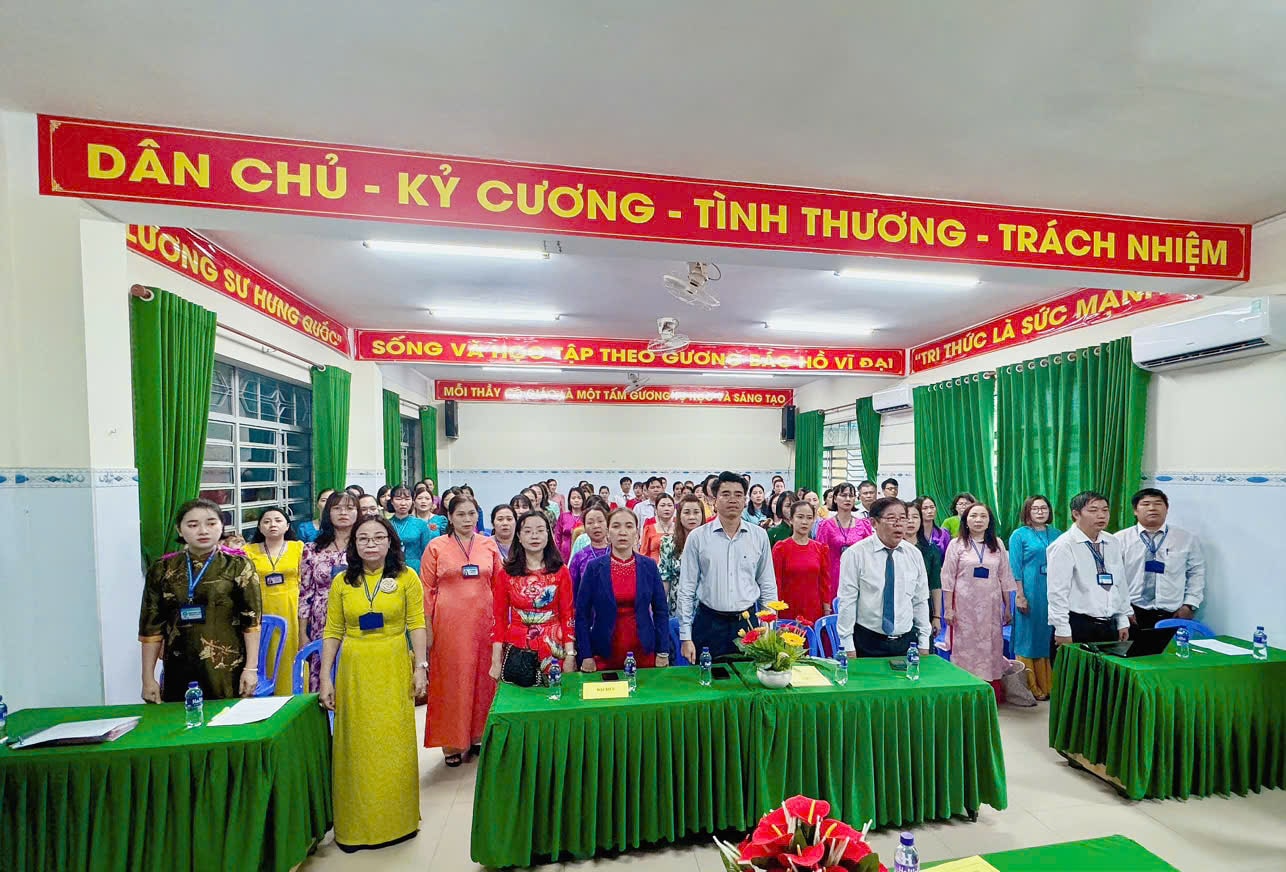 Toàn cảnh hội nghị